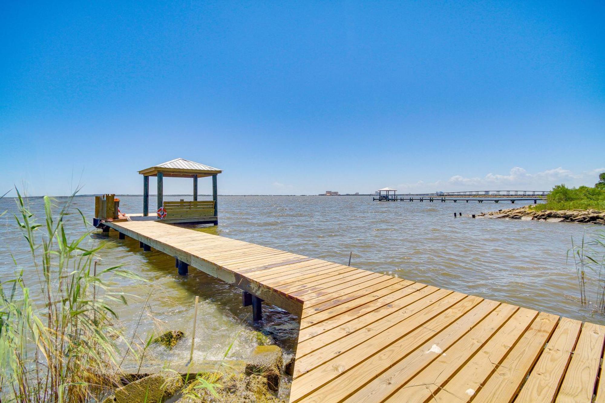 Historic Biloxi Bay Cottage With Beautiful View Ocean Springs Dış mekan fotoğraf