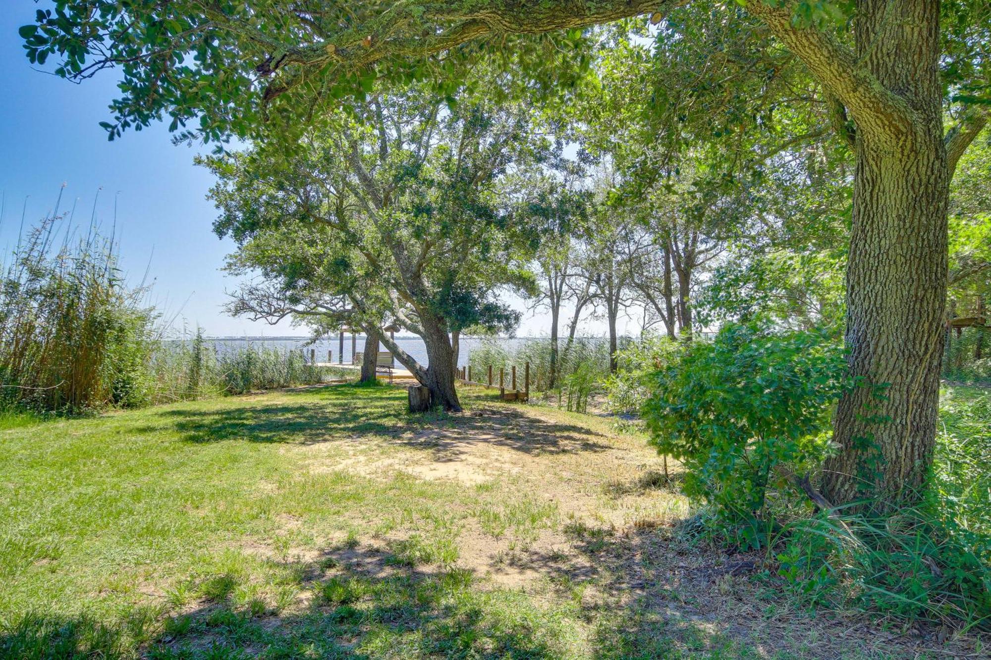 Historic Biloxi Bay Cottage With Beautiful View Ocean Springs Dış mekan fotoğraf